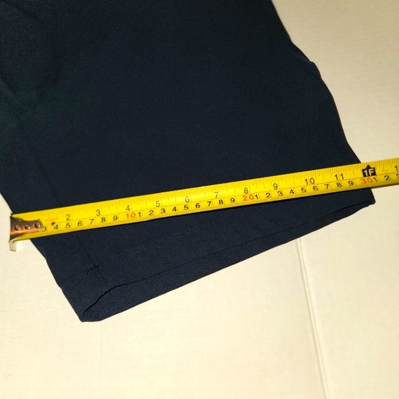 Lululemon Men's Shorts True Navy Size 33 - Picture 7 of 7